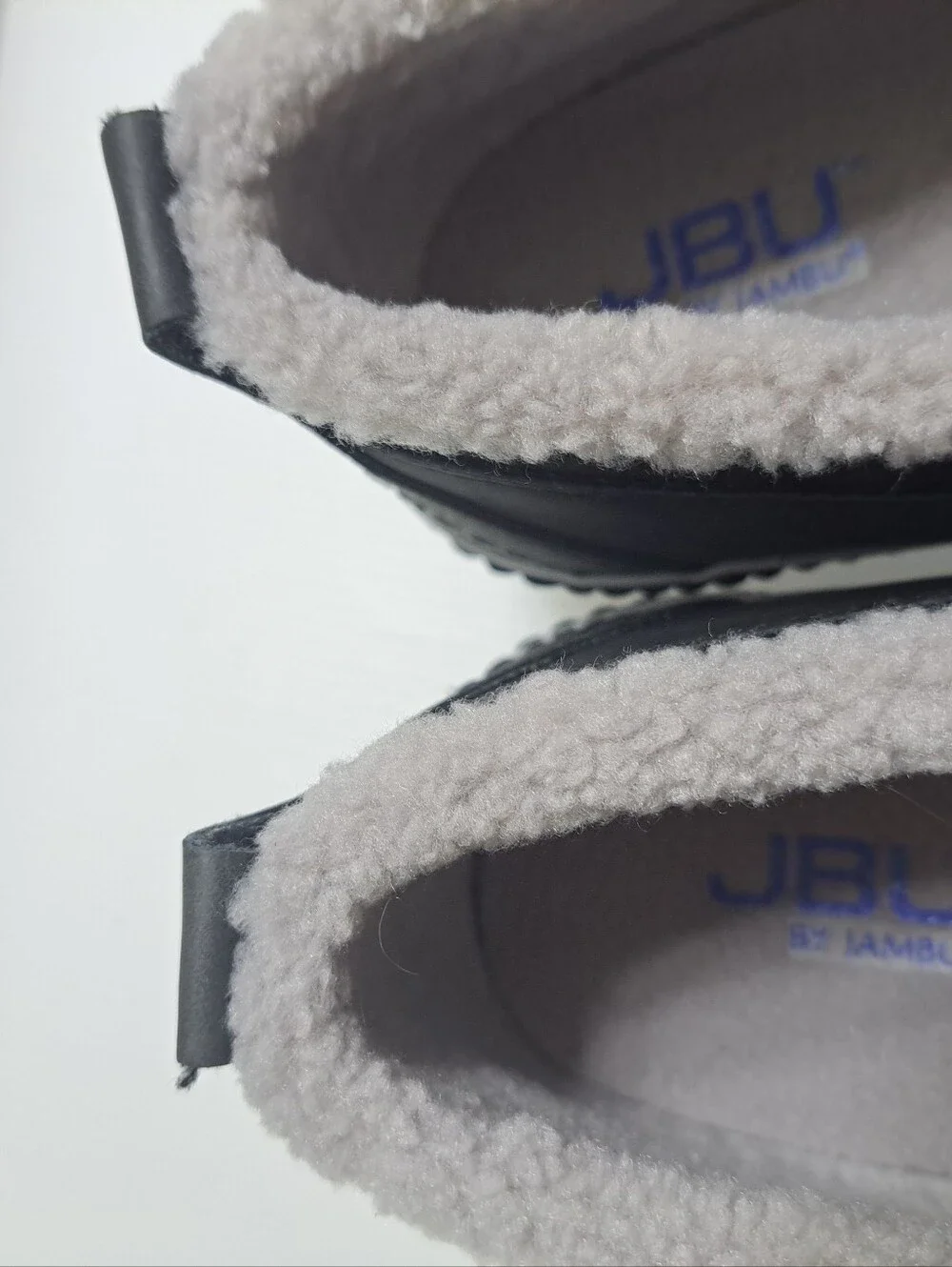 JBU by Jambu Torino Women's Moccasin Slippers Size 10M Gray Faux Fur Lined Loafe